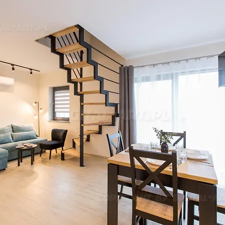 Sudecka K0rona Caloroczne شاليه *