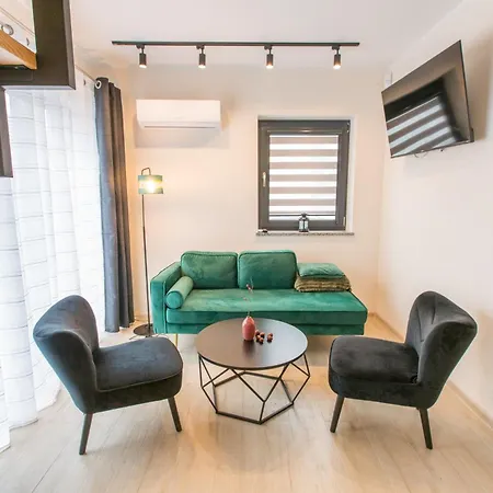 شاليه Sudecka K0rona Caloroczne بولانيكا- زدروي